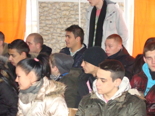 kp012.jpg